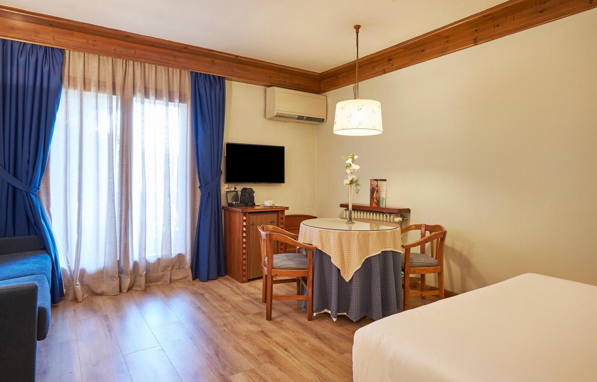 Superior Double or Twin Room Spa Access,1278872455:JPEG